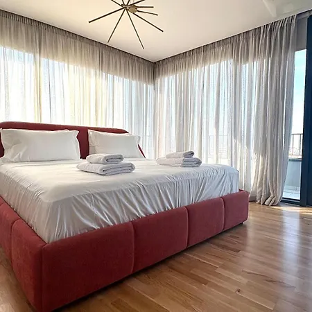 Blue Boutique 4 アパート ティラナ