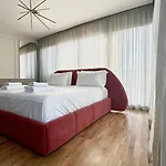 Blue Boutique 4 地拉那