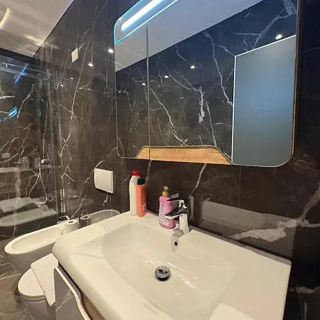 Blue Boutique Apartments 4