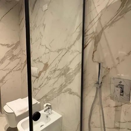 Blue Boutique Apartments 4 * Tirana